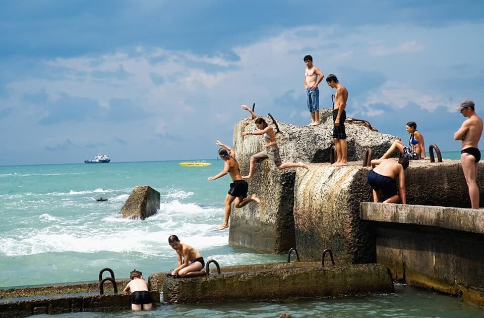 Пляж и море